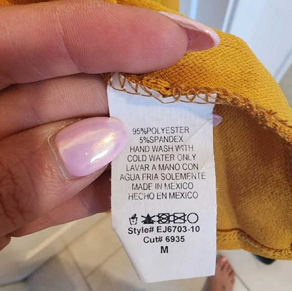 Heimish Mustard Open Front Cardigan Medium NWOT - Picture 4 of 4